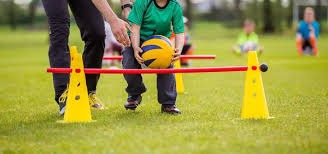 德州扑克不是靠勇气（德州扑克并非拼勇气）