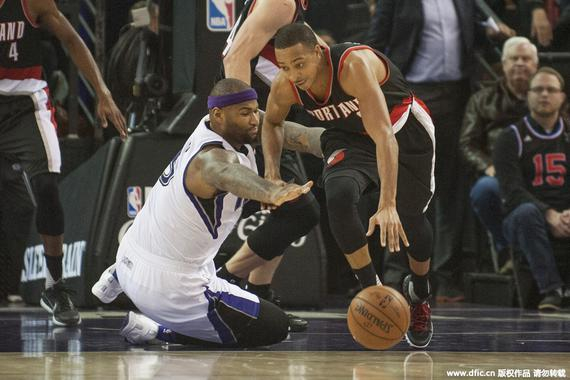 也让湖人在 也让湖人在